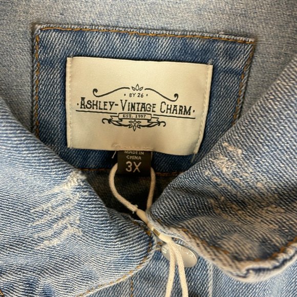 Ashley Vintage Charm Denim Jacket Distressed 3X - Picture 6 of 7